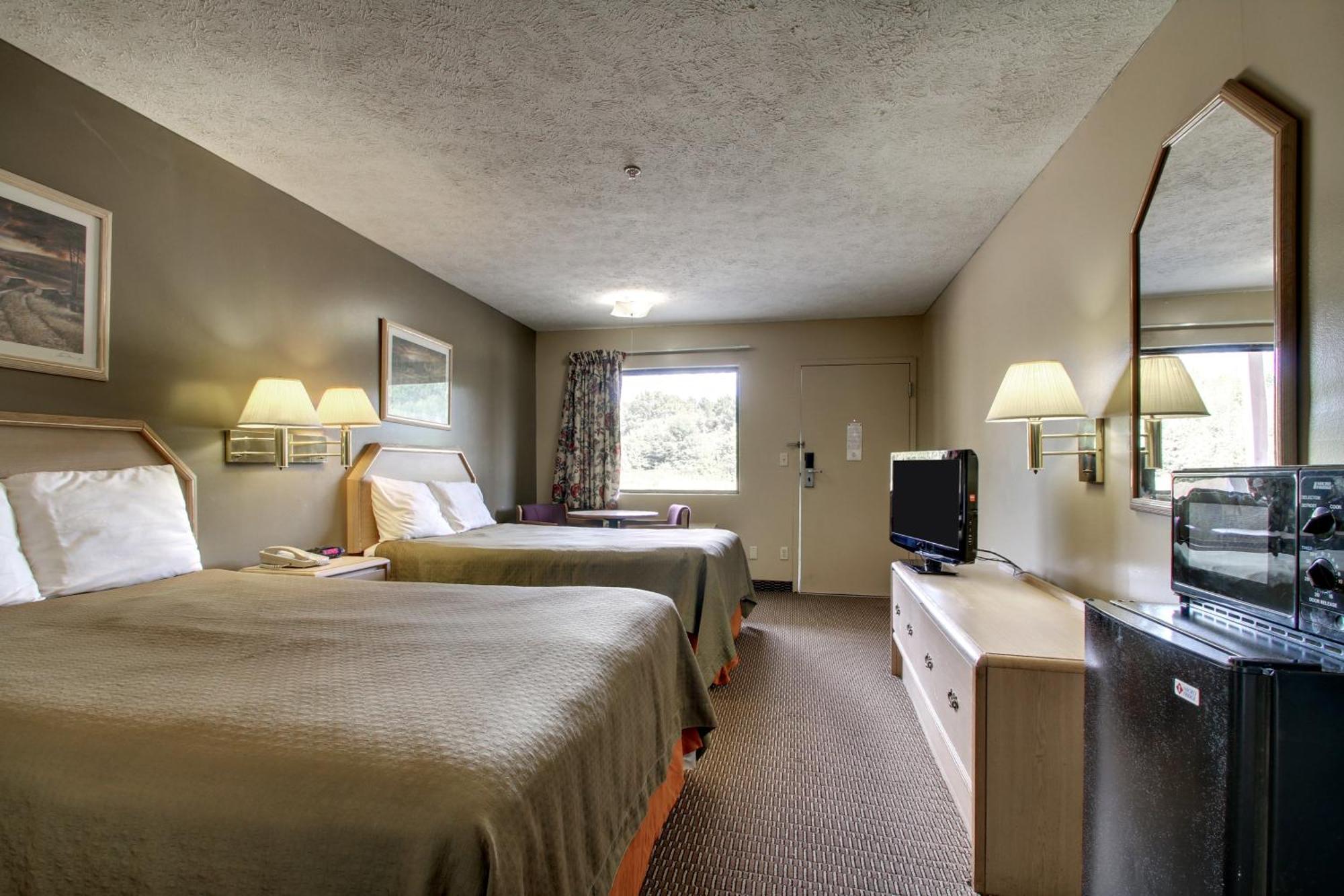 Oak Tree Inn Durant الغرفة الصورة