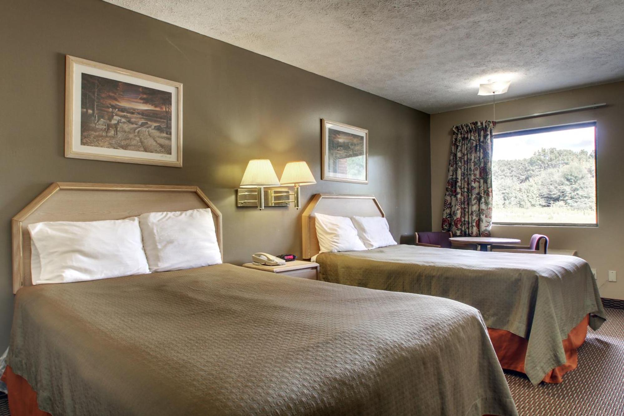 Oak Tree Inn Durant الغرفة الصورة